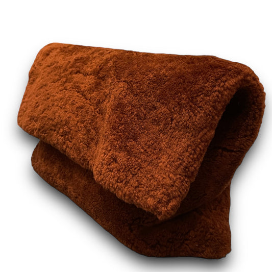 Shearling pillow clutch BROWN