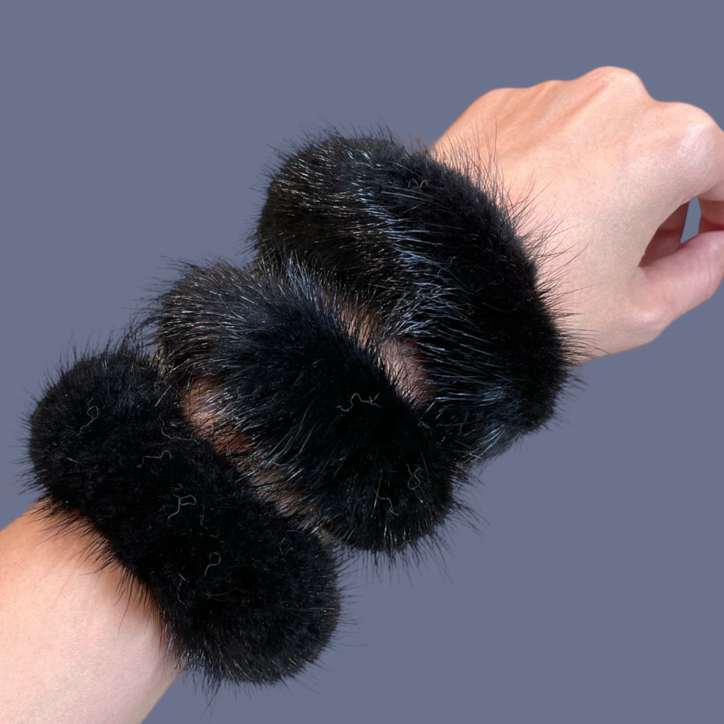 Mink scrunchie BLACK