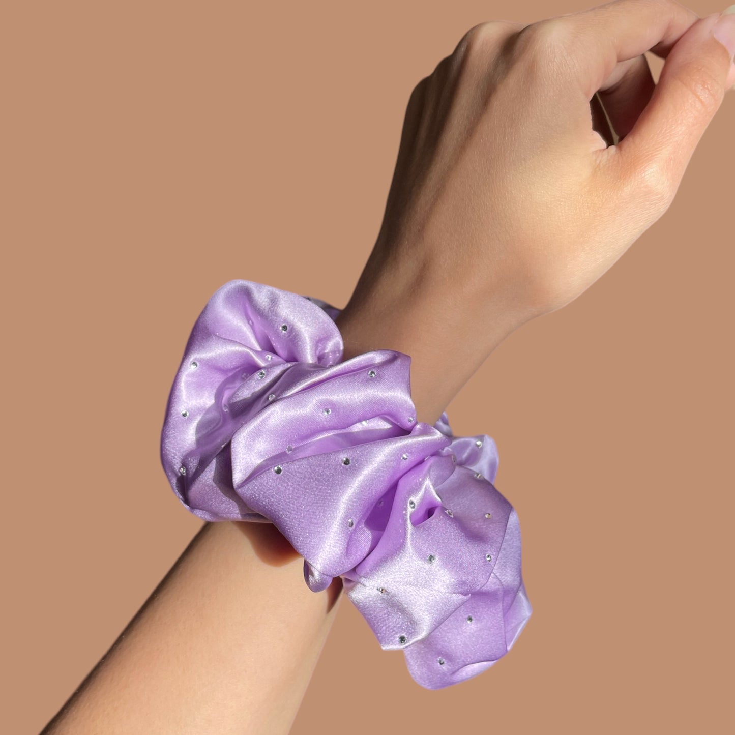 silk bling scrunchie LILAC